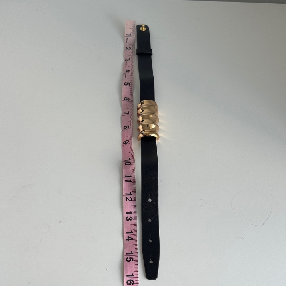 KHAITE choker-necklace Black with Gold Buckle - Picture 6 of 9